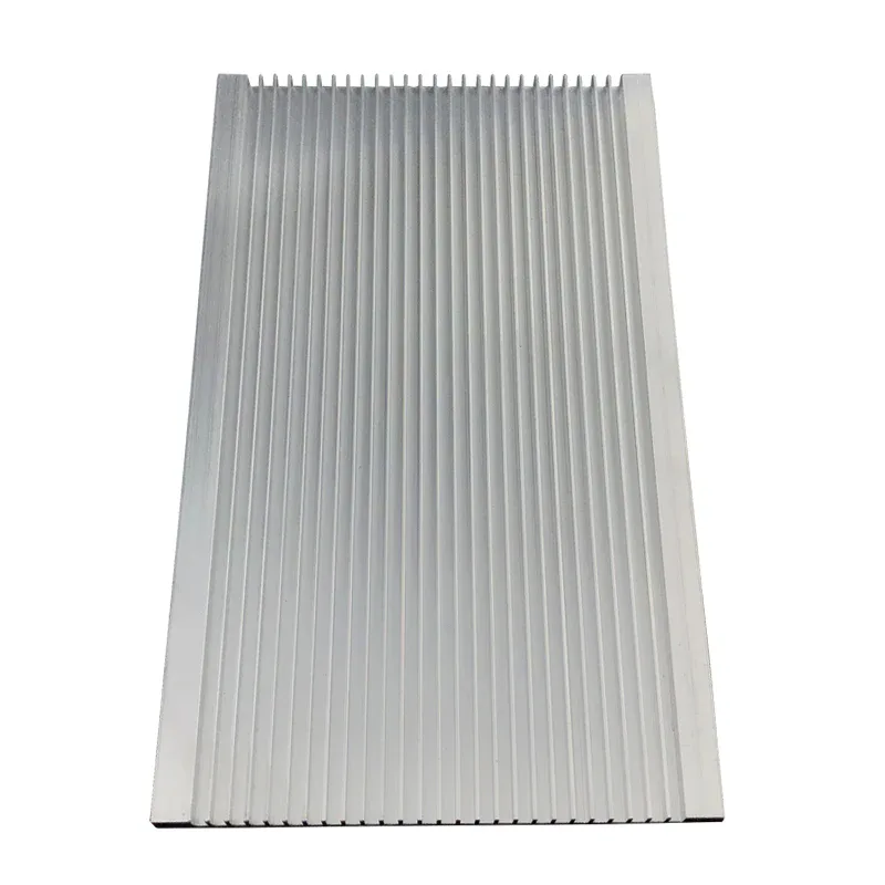 Dissipateur thermique en aluminium pour LED,120x7x10