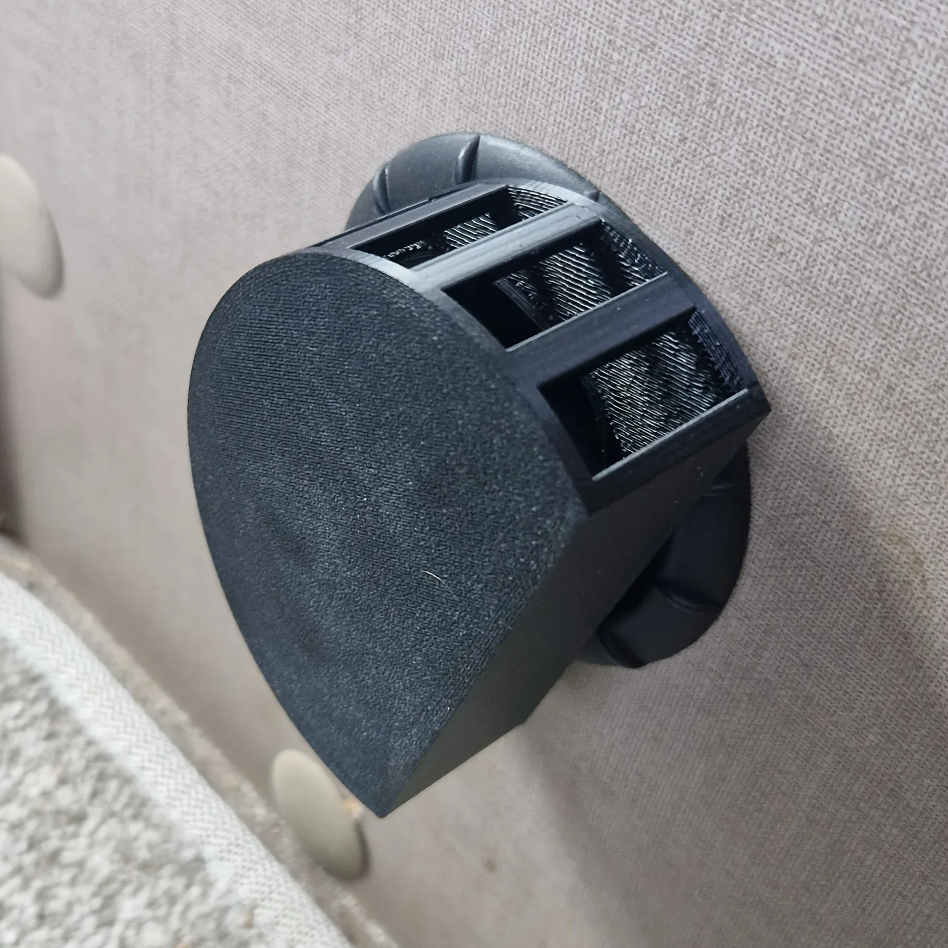 Sortie d'air du radiateur de chauffage pour camping-car